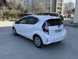 Toyota Aqua-8