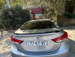 Hyundai Elantra-2
