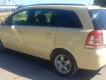 Opel Zafira-4
