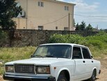 LADA (VAZ) 2107-1