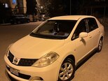 Nissan Tiida-5