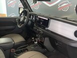 Jeep Wrangler-13