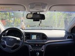 Hyundai Elantra-8