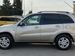 Toyota RAV4-14