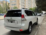 Toyota Land Cruiser Prado-4