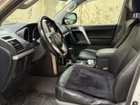 Toyota Land Cruiser Prado-12