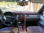 Mercedes E 230-3