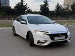 Honda Insight-3