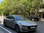 Hyundai Elantra-4
