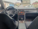 Mercedes E 220-3