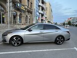 Hyundai Elantra-5