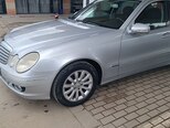 Mercedes E 220-2