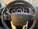 Kia Sorento-16