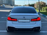 BMW 530e-2