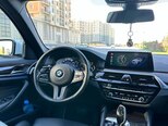 BMW 530e-6