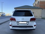 Lexus LX 570-3