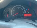 Nissan Sunny-6