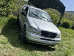 Mercedes ML 320-4
