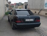 Mercedes E 300-4