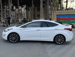 Hyundai Avante-9