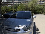 Hyundai Accent-2