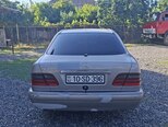Mercedes E 230-13