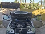 Mercedes E 230-1