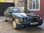 Mercedes E 240-3