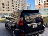 Toyota Land Cruiser Prado-11