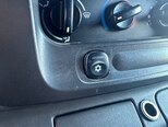 Ford Transit-10