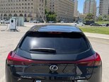 Lexus UX 300h-3