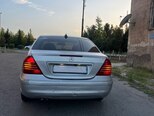 Mercedes C 320 4MATIC-9