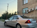 Mercedes C 320 4MATIC-18