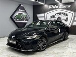 Toyota Camry-12