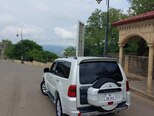 Mitsubishi Pajero-3