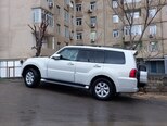 Mitsubishi Pajero-11