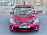 Nissan Tiida-5