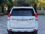 Toyota Land Cruiser Prado-5