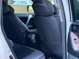Toyota Land Cruiser Prado-10