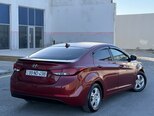 Hyundai Elantra-8