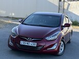 Hyundai Elantra-1