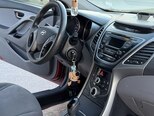 Hyundai Elantra-10
