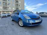 Toyota Prius-1