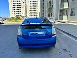 Toyota Prius-8