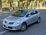 Nissan Tiida-5