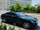 Mercedes E 300 4MATIC-8