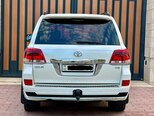 Toyota Land Cruiser-2