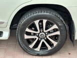 Toyota Land Cruiser-10