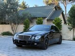 Mercedes E 220-2
