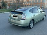 Toyota Prius-6